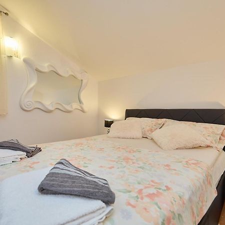 Agriculture & Holiday House Lasko Govedari Exterior photo